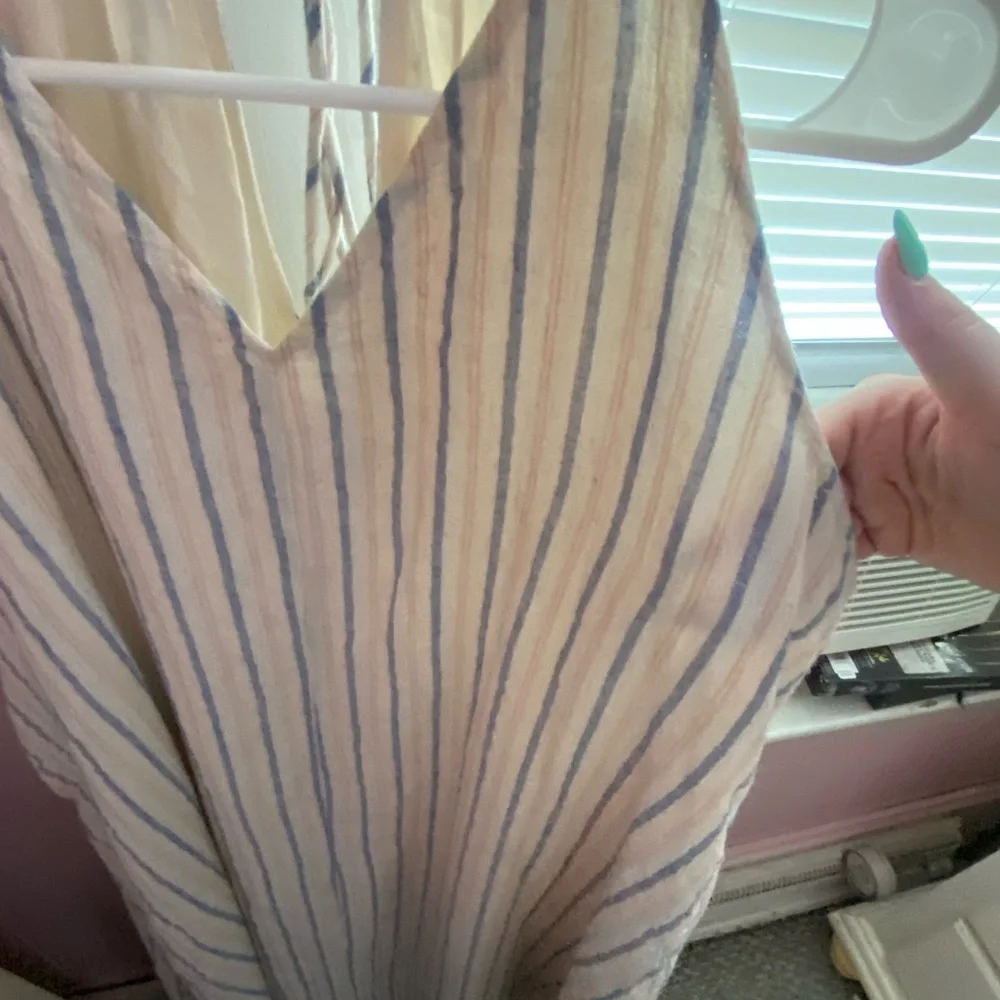 Carly Jean Los Angeles Melrose Dress - Picture 5 of 10